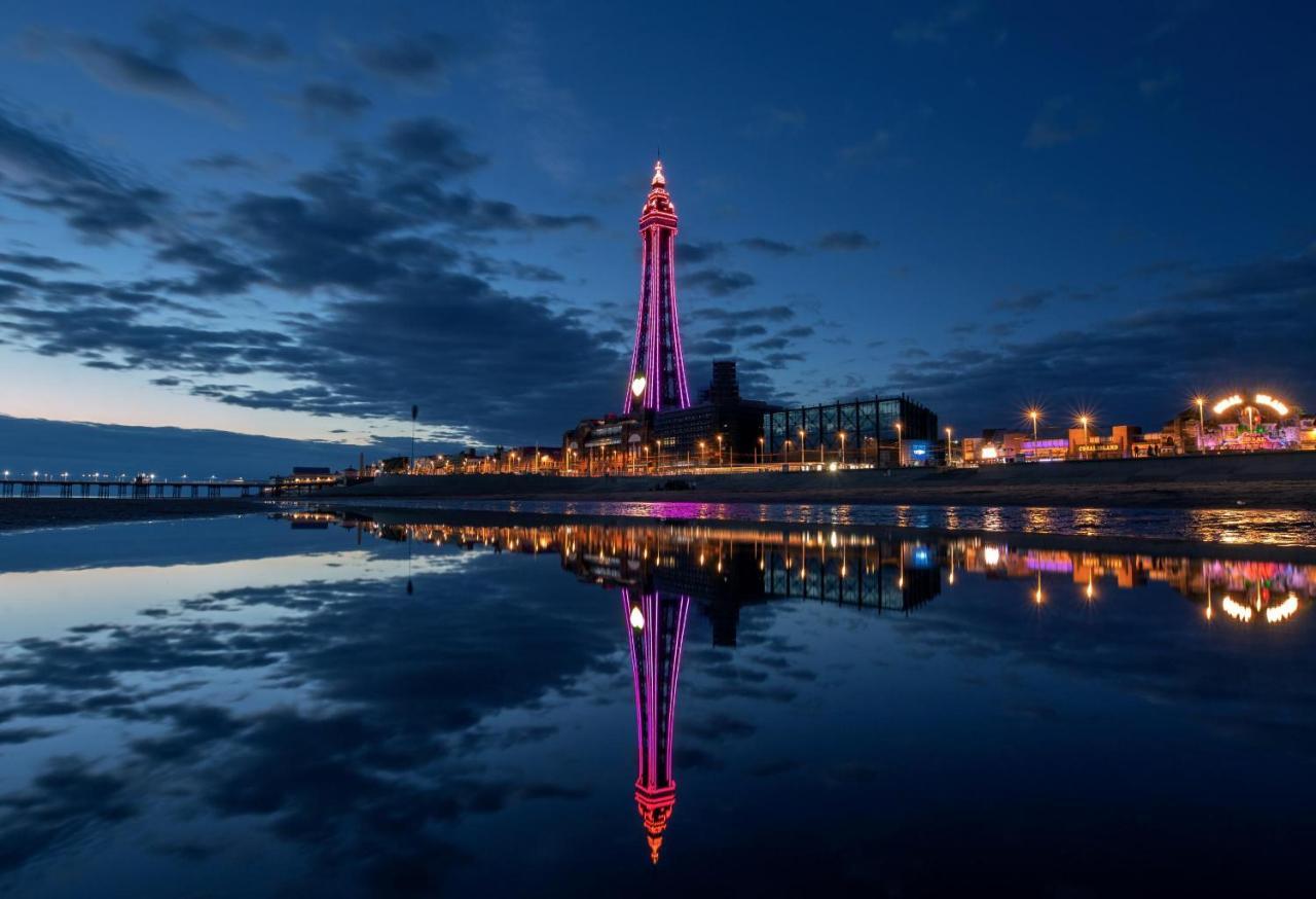 The Lovatt House By Sasco Blackpool Exterior photo
